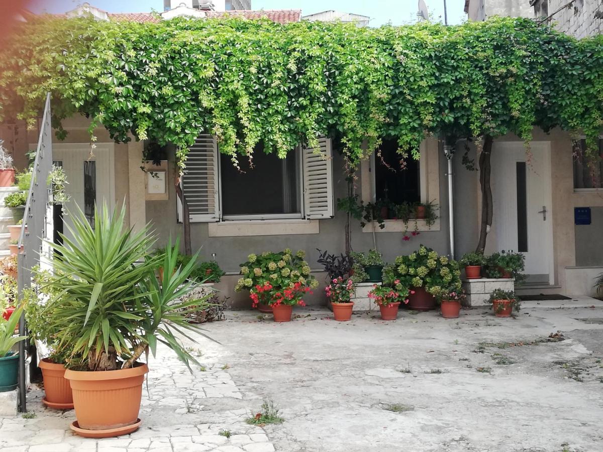 Studio Apartman Lenka Split Exterior photo